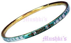 Lac Bangle - click here for large view